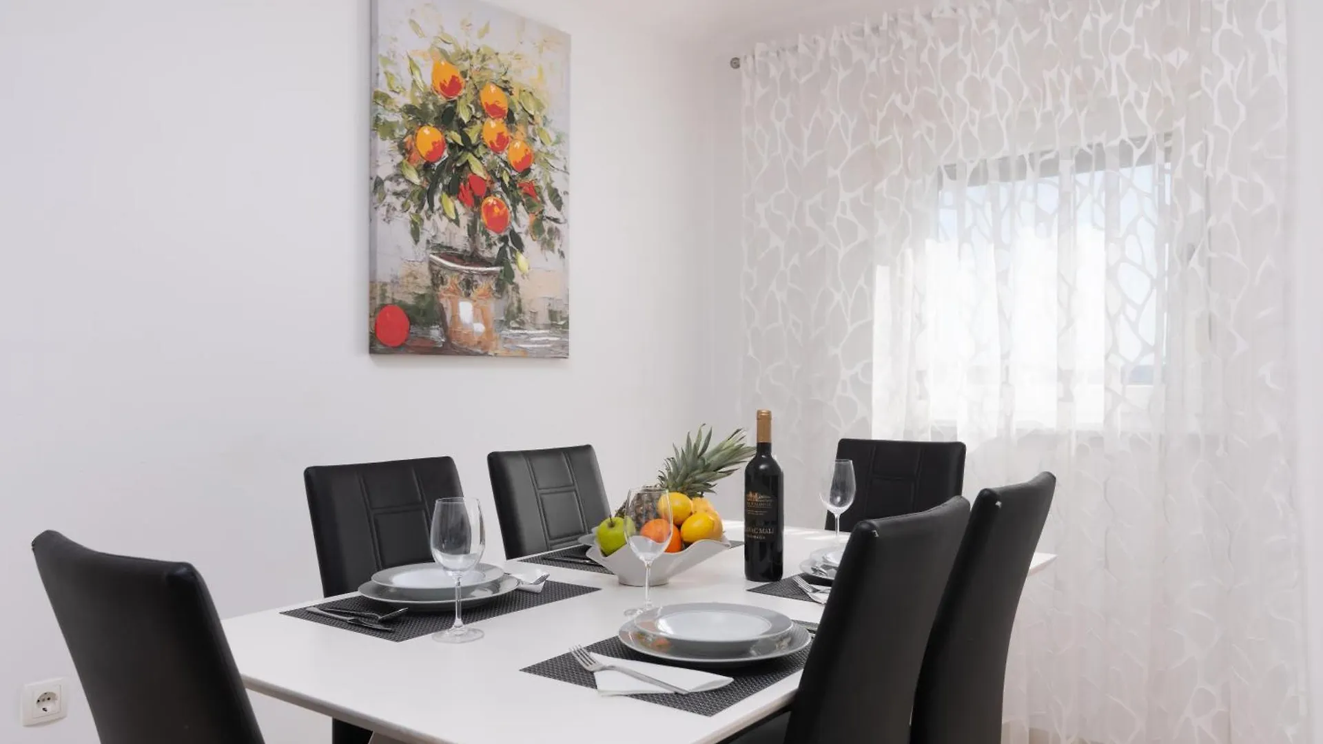 Apartment Traur